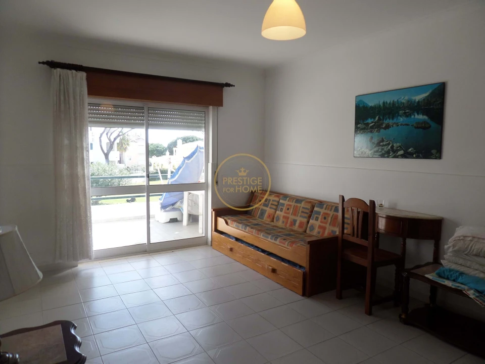 Apartamento T1 para Venda em Quarteira Foto 5
