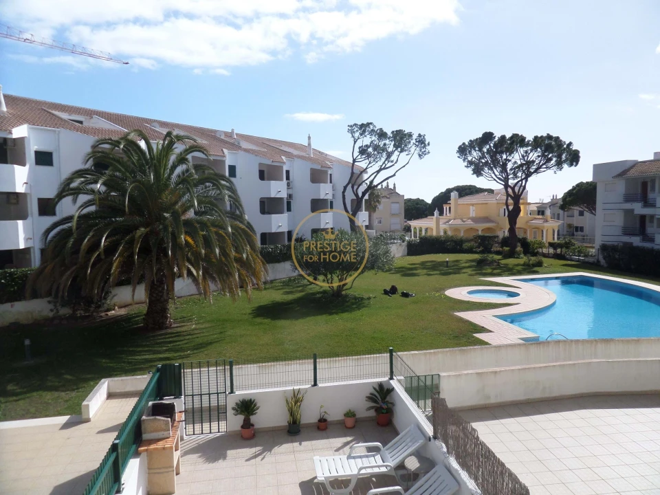 Apartamento T1 para Venda em Quarteira Foto 7