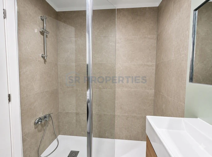 Apartamento T2 para Venda em Quarteira Foto 21