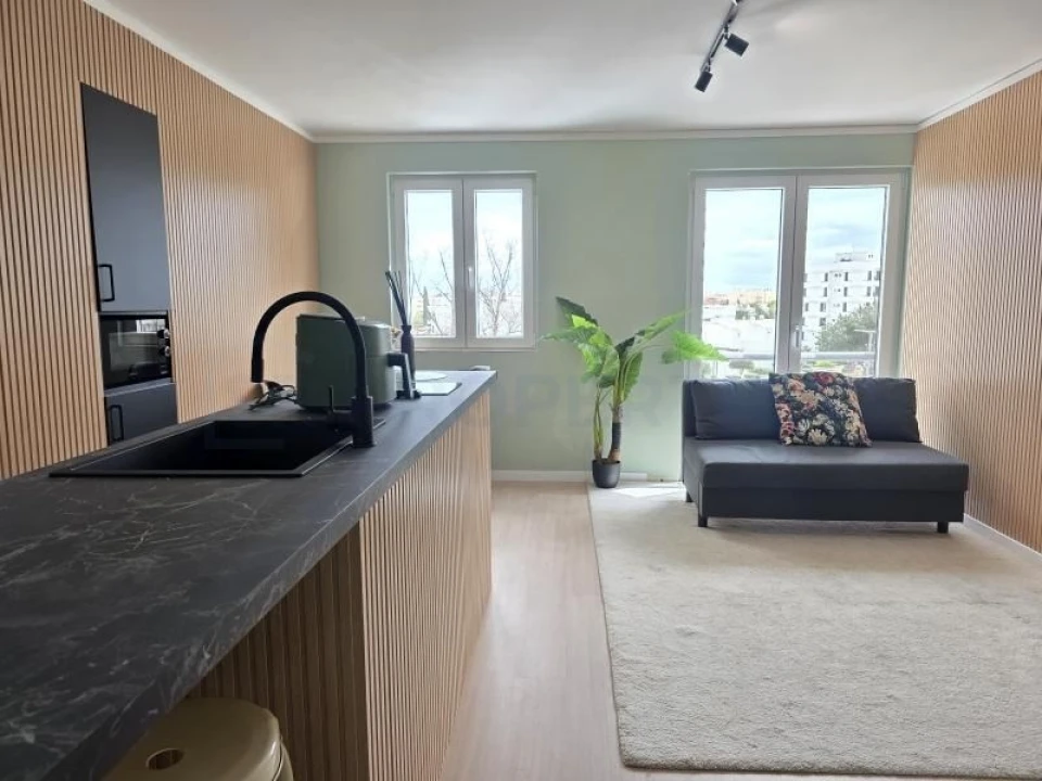 Apartamento T2 para Venda em Quarteira Foto 7