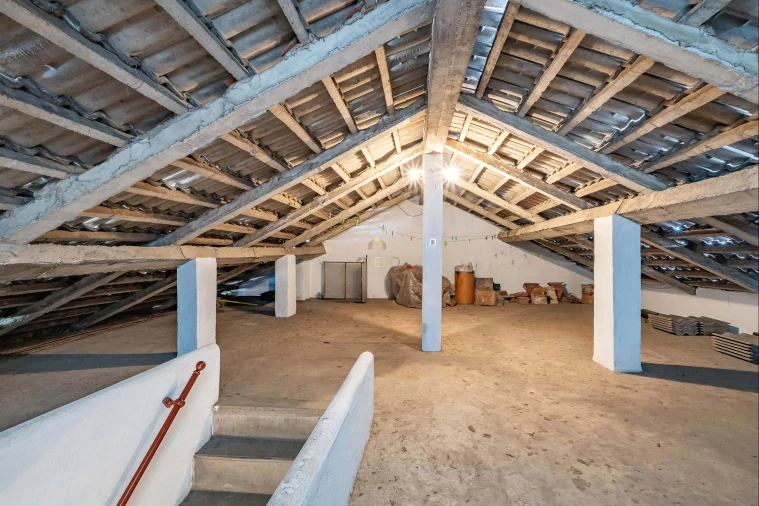 Moradia T4 para Venda em Santa Iria de Azoia, São João da Talha e Bobadela Foto 19