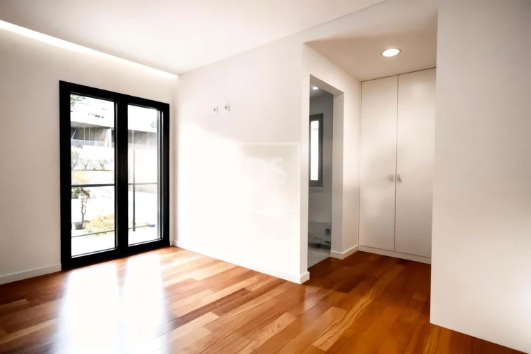 Apartamento T3 para Venda em Braga (Maximinos, Sé e Cividade) Foto 6