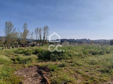 Terreno para Venda em Silvares, Pias, Nogueira e Alvarenga
