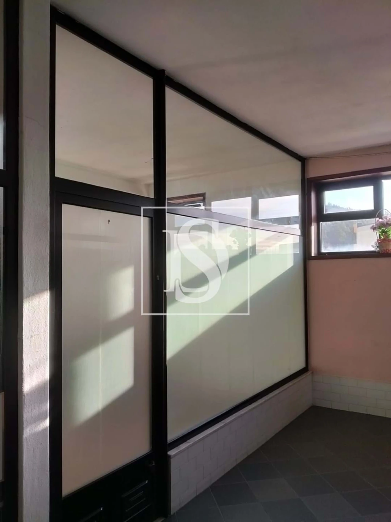 Negócio para Venda em Lourosa Foto 1