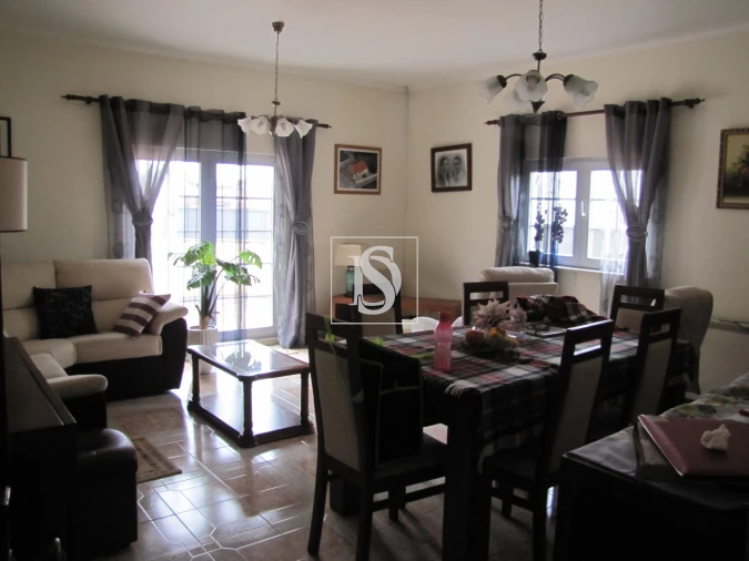 Moradia T4 para Venda em Matosinhos e Leça da Palmeira Foto 4