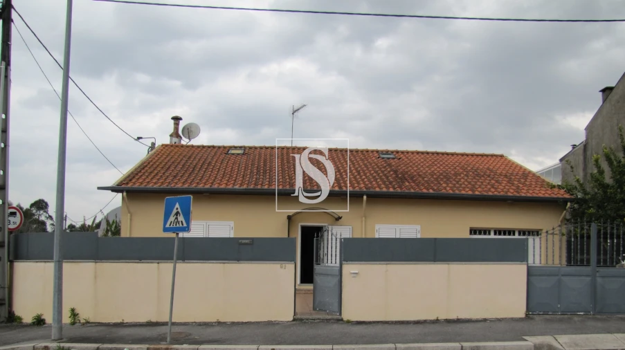 Moradia T4 para Venda em Matosinhos e Leça da Palmeira Foto 1