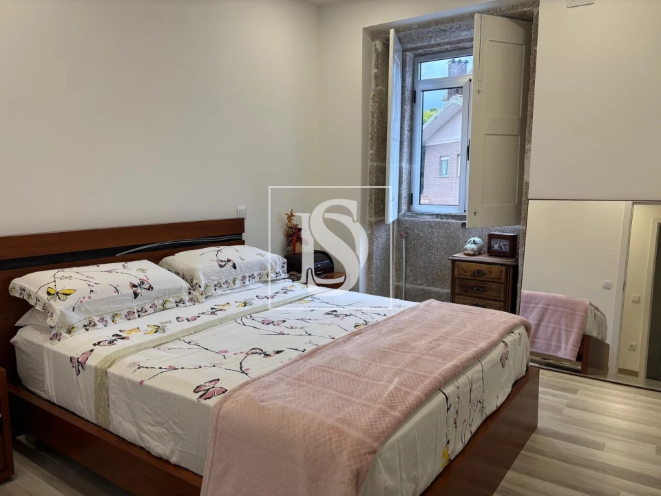 Prédio para Venda em Santa Maria Maior e Monserrate e Meadela Foto 9