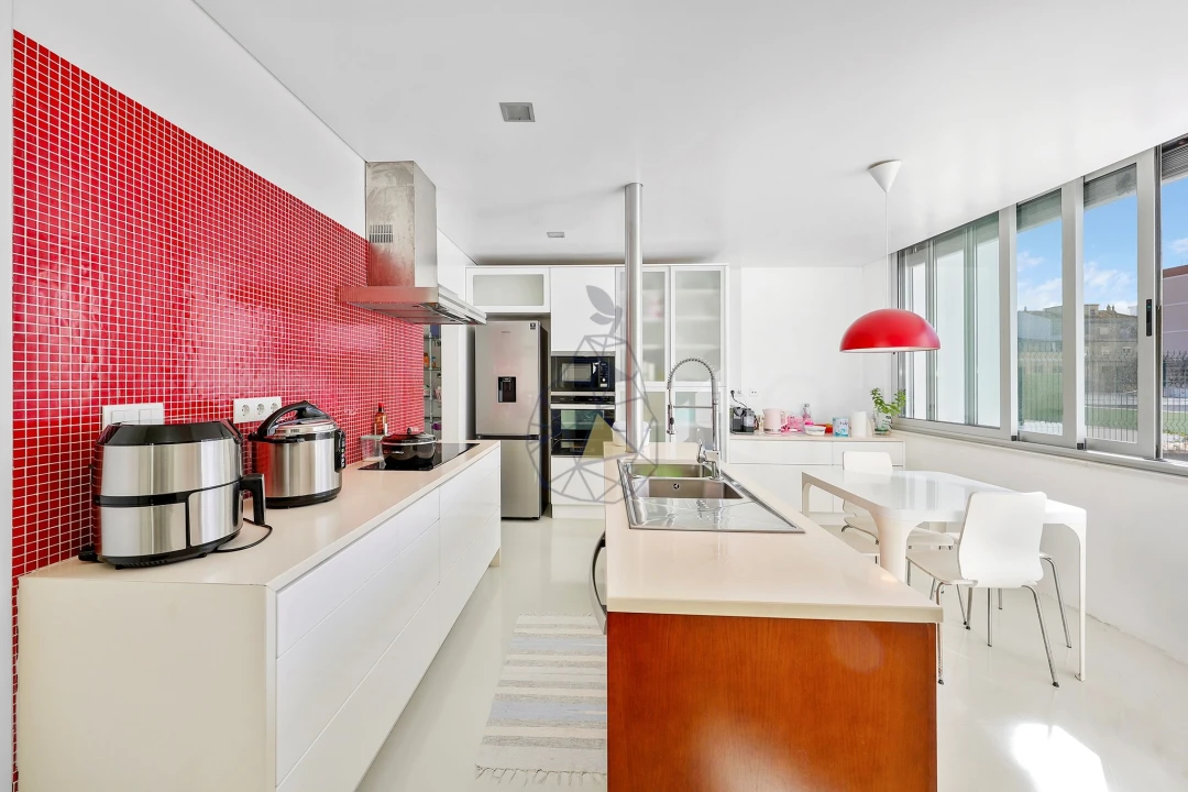 Apartamento T4 para Venda em Portimão Foto 10