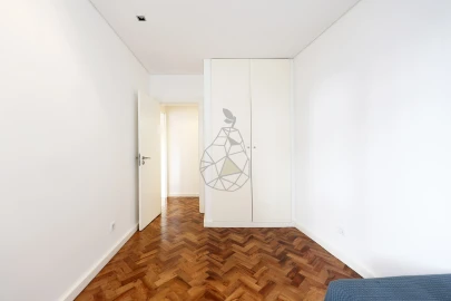 Apartamento T4 para Venda em Portimão