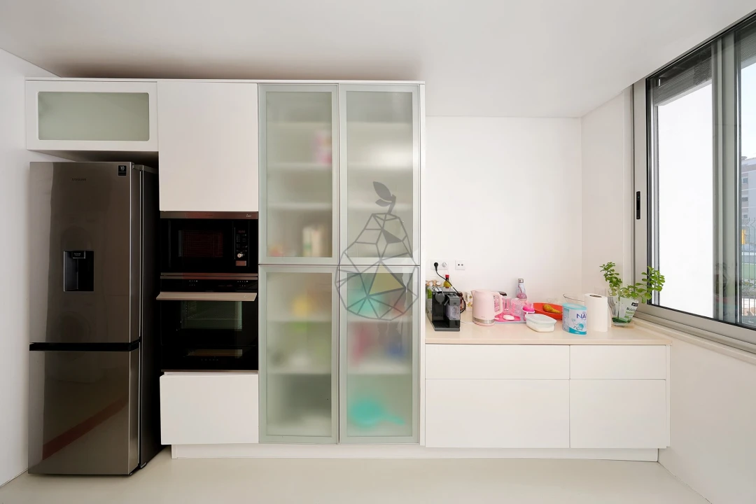 Apartamento T4 para Venda em Portimão Foto 12