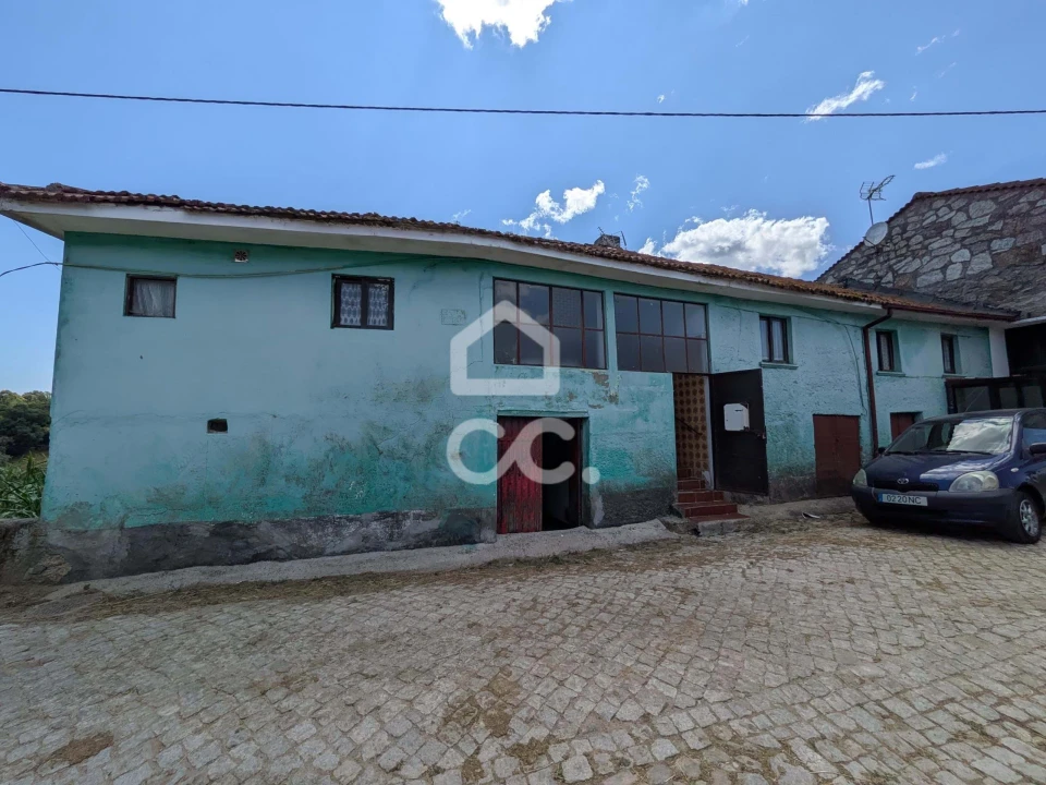 Moradia T3 para Venda em Beça Foto 28