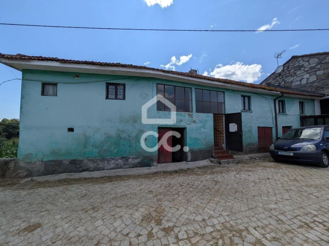 Moradia T3 para Venda em Beça Foto 16