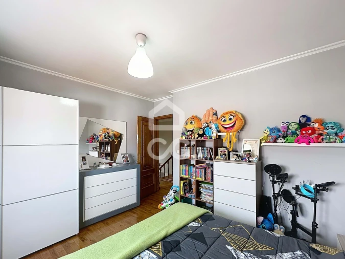 Moradia T4 para Venda em Santa Maria Maior Foto 14