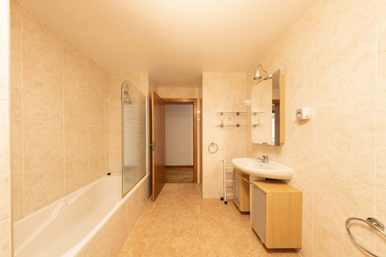 Apartamento T3 para Venda em Ponta Delgada (São Pedro) Foto 17