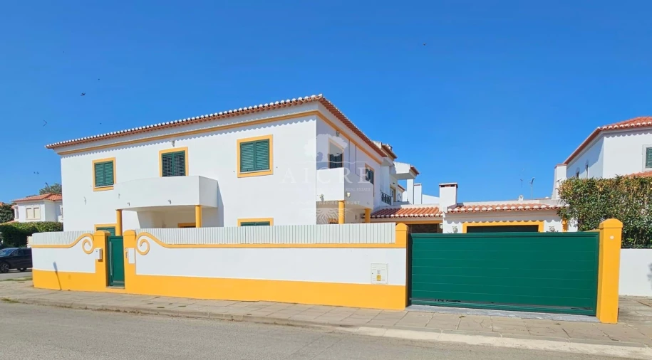 Moradia T4 para Venda em Beja (Salvador e Santa Maria da Feira)