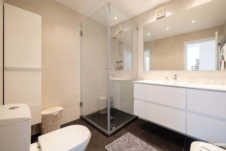 Moradia T4 para Venda em Luz Foto 16