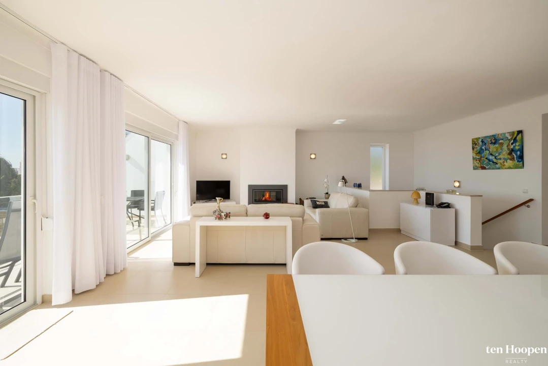 Moradia T4 para Venda em Luz Foto 9