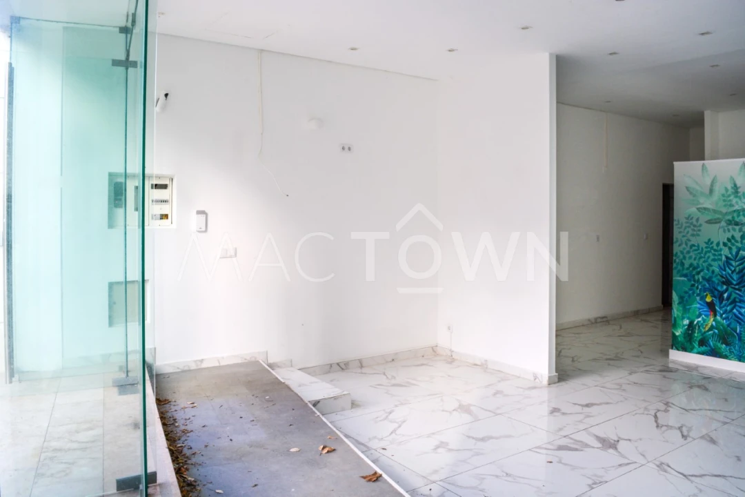 Loja para Venda em Parque das Nações Foto 7