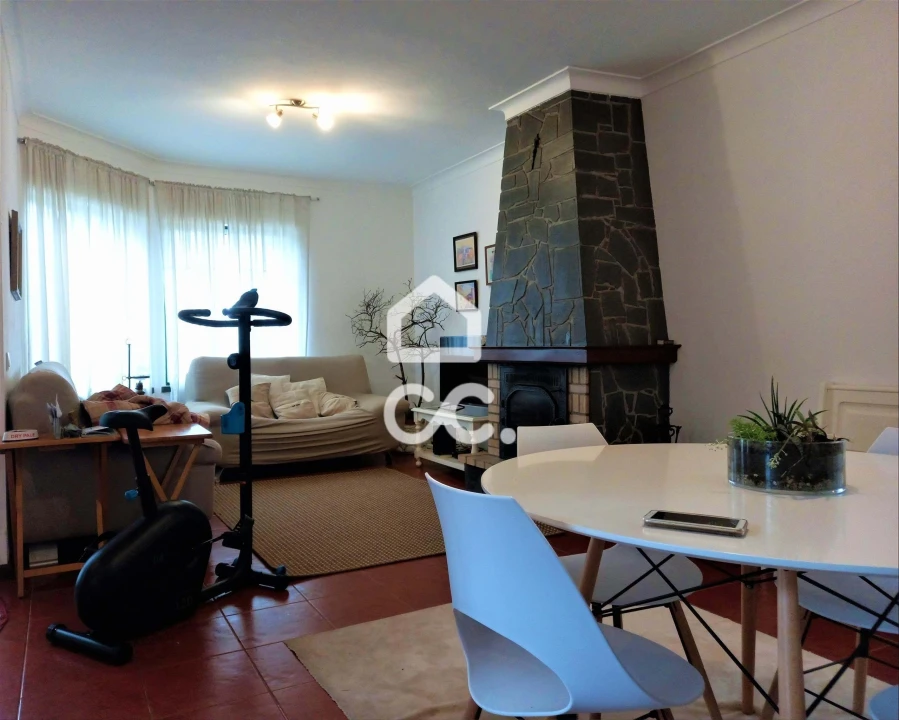 Moradia T5 para Venda em São Mateus da Calheta Foto 5