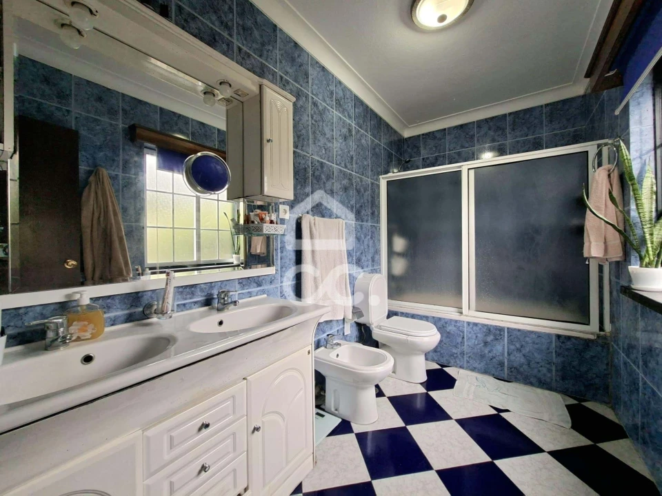 Moradia T5 para Venda em São Mateus da Calheta Foto 10