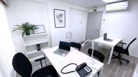 Escritório para Arrendamento em Areeiro