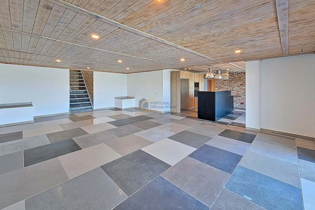 Moradia T4 para Venda em São Silvestre Foto 9