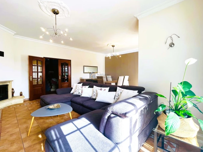 Moradia T4 para Venda em Albufeira e Olhos de Água Foto 14