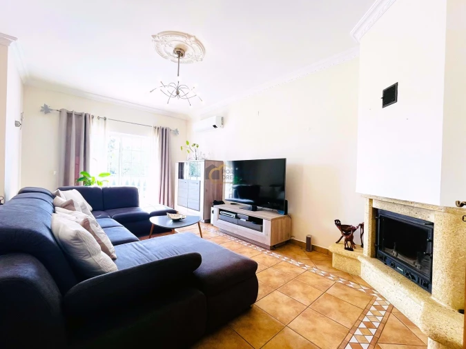 Moradia T4 para Venda em Albufeira e Olhos de Água Foto 16