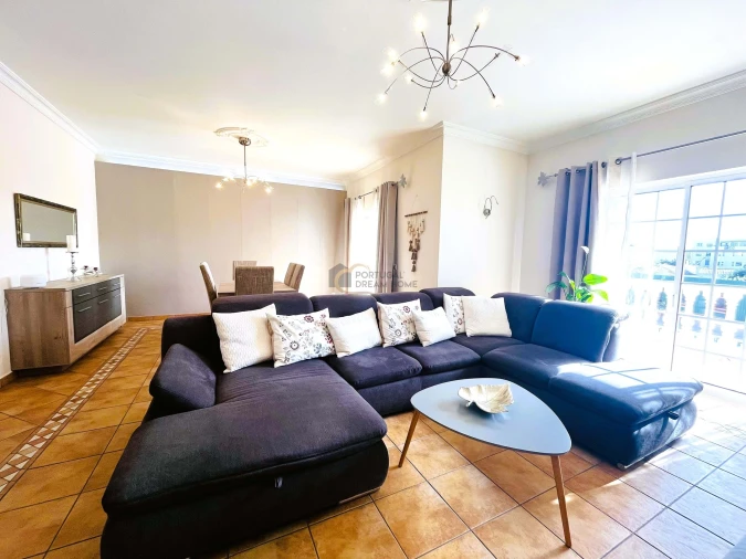 Moradia T4 para Venda em Albufeira e Olhos de Água Foto 15