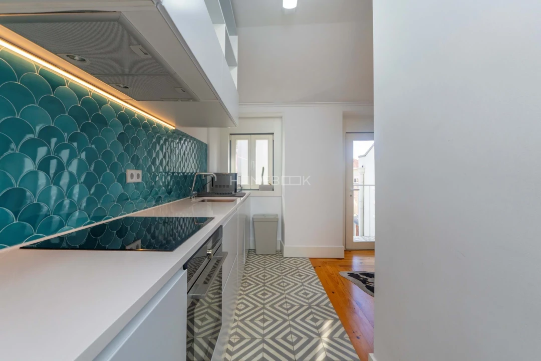 Apartamento T2 para Arrendamento em Santo António Foto 9