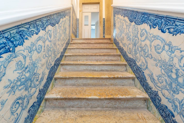 Apartamento T2 para Arrendamento em Santo António Foto 3