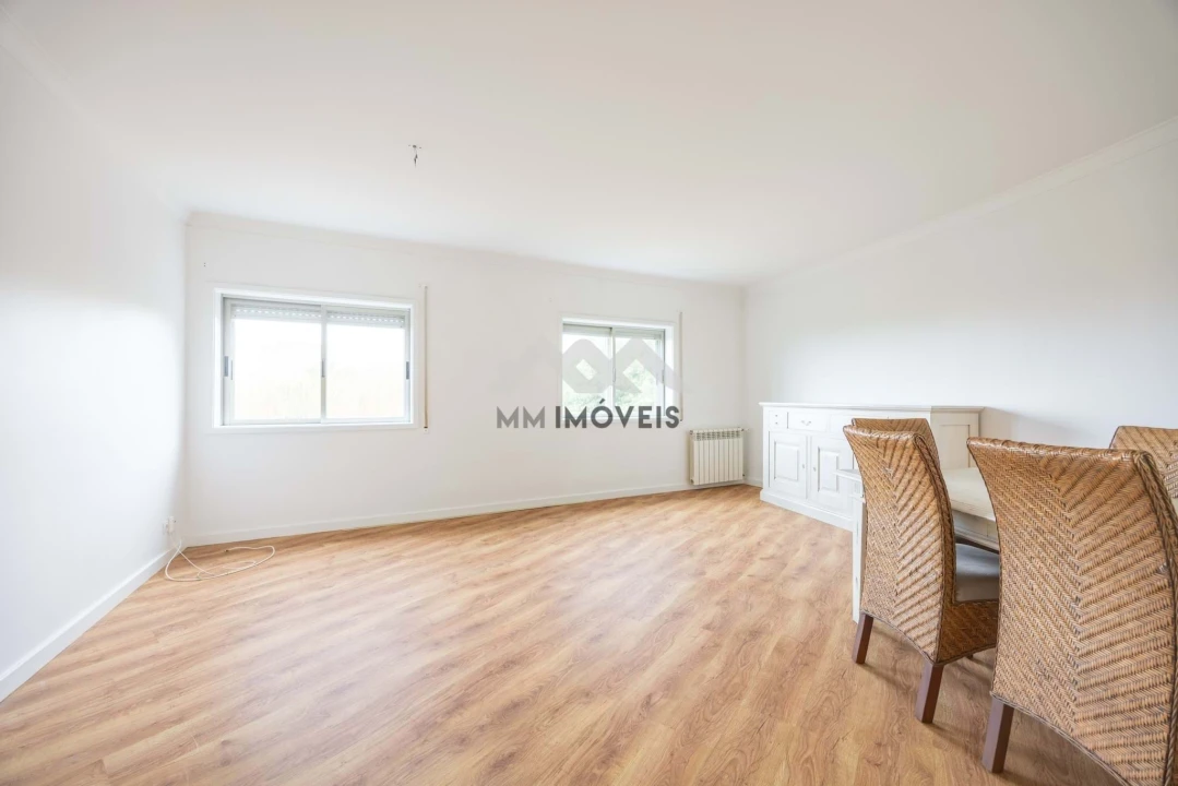 Apartamento T2 para Arrendamento em Canidelo Foto 23