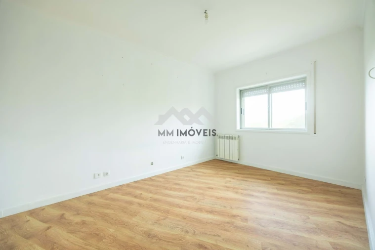 Apartamento T2 para Arrendamento em Canidelo Foto 13