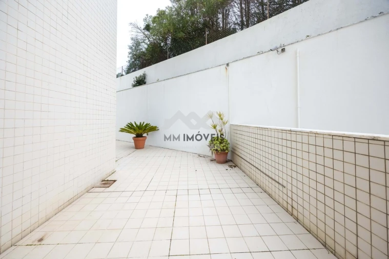 Apartamento T2 para Arrendamento em Canidelo Foto 8