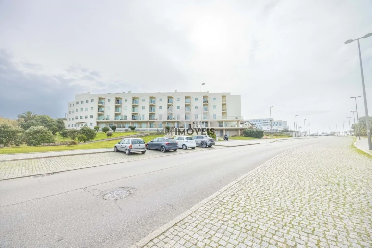 Apartamento T2 para Arrendamento em Canidelo Foto 31