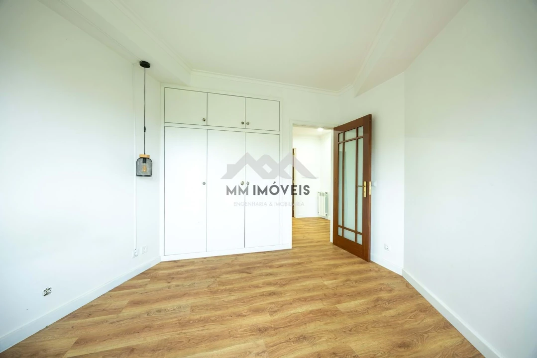 Apartamento T2 para Arrendamento em Canidelo Foto 12