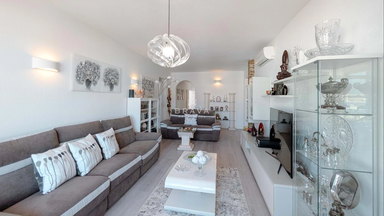 Apartamento T4 para Venda em Albufeira e Olhos de Água Foto 2