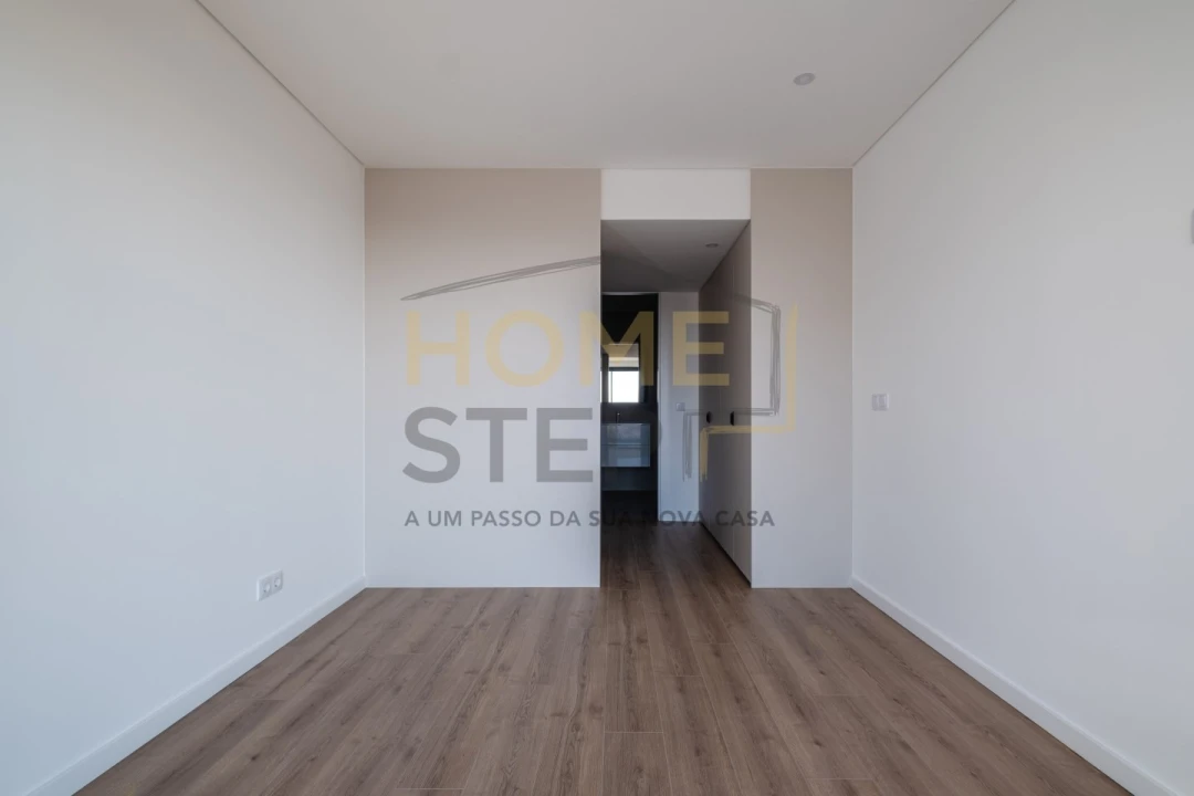 Apartamento T2 para Venda em Mafamude e Vilar do Paraíso Foto 10