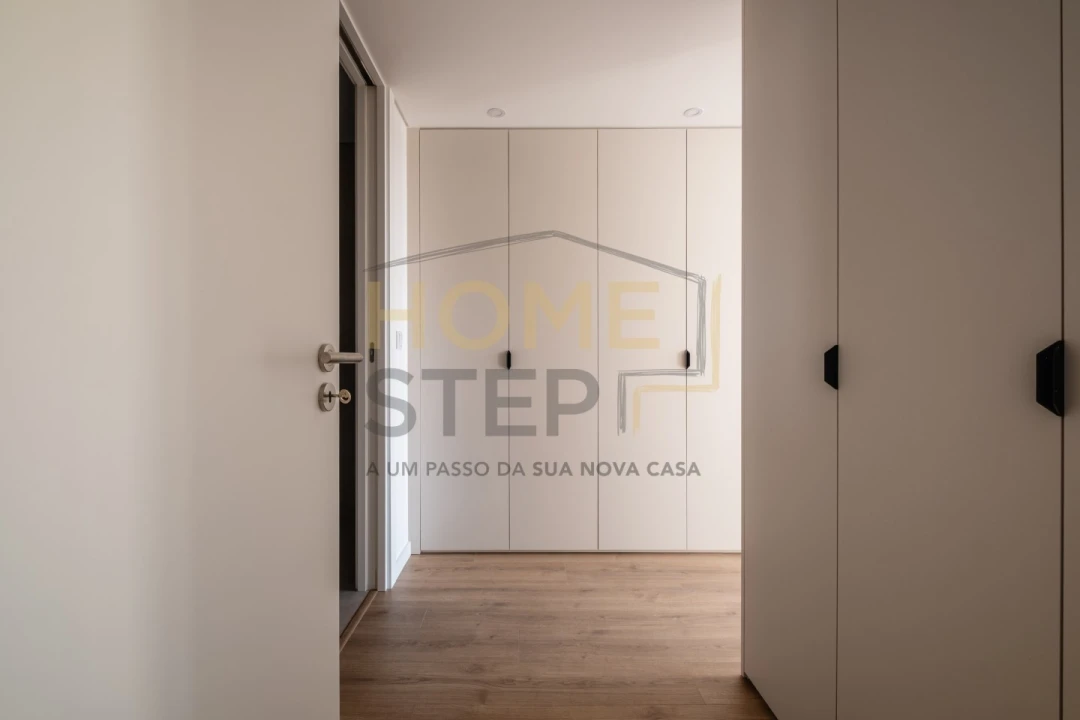 Apartamento T2 para Venda em Mafamude e Vilar do Paraíso Foto 17