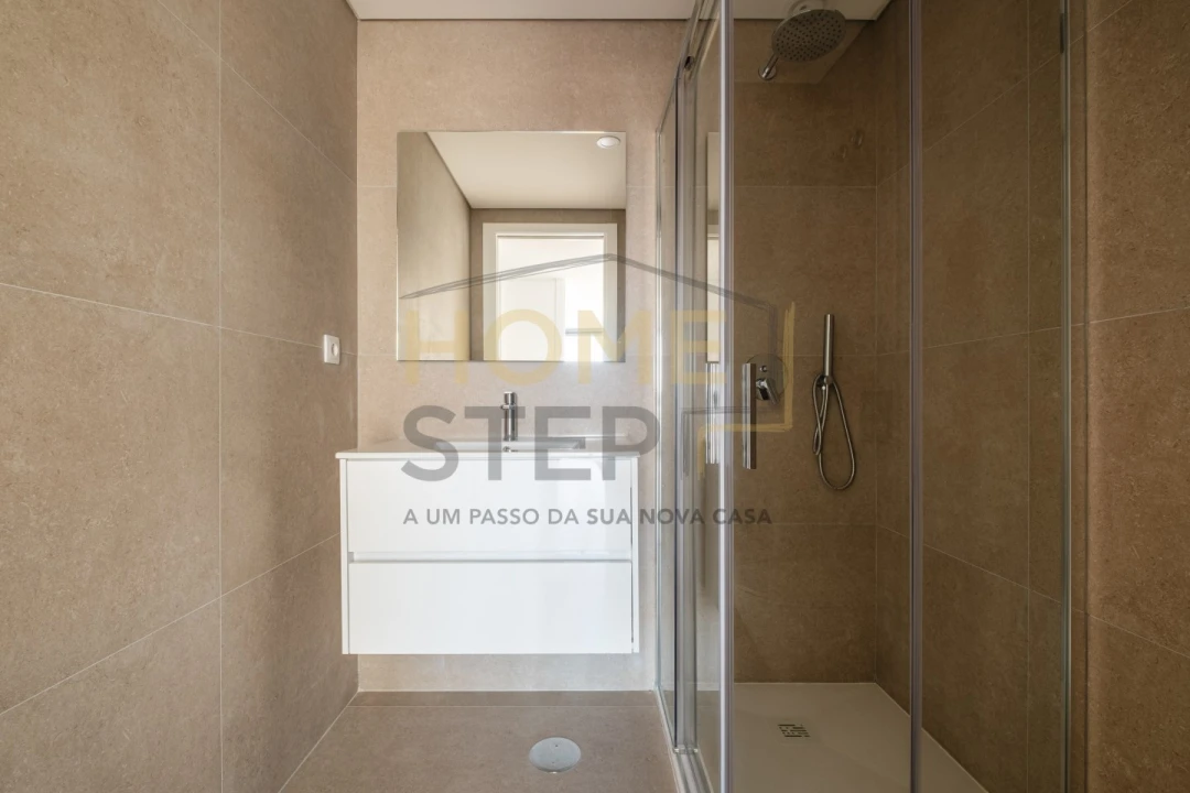 Apartamento T2 para Venda em Mafamude e Vilar do Paraíso Foto 19