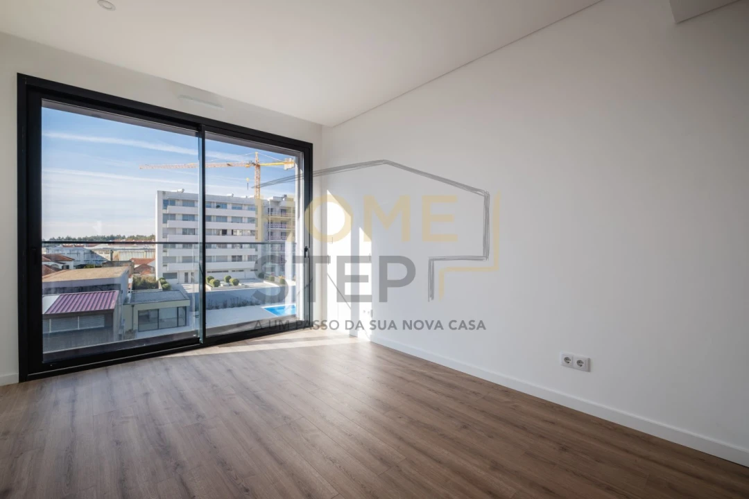 Apartamento T2 para Venda em Mafamude e Vilar do Paraíso Foto 21