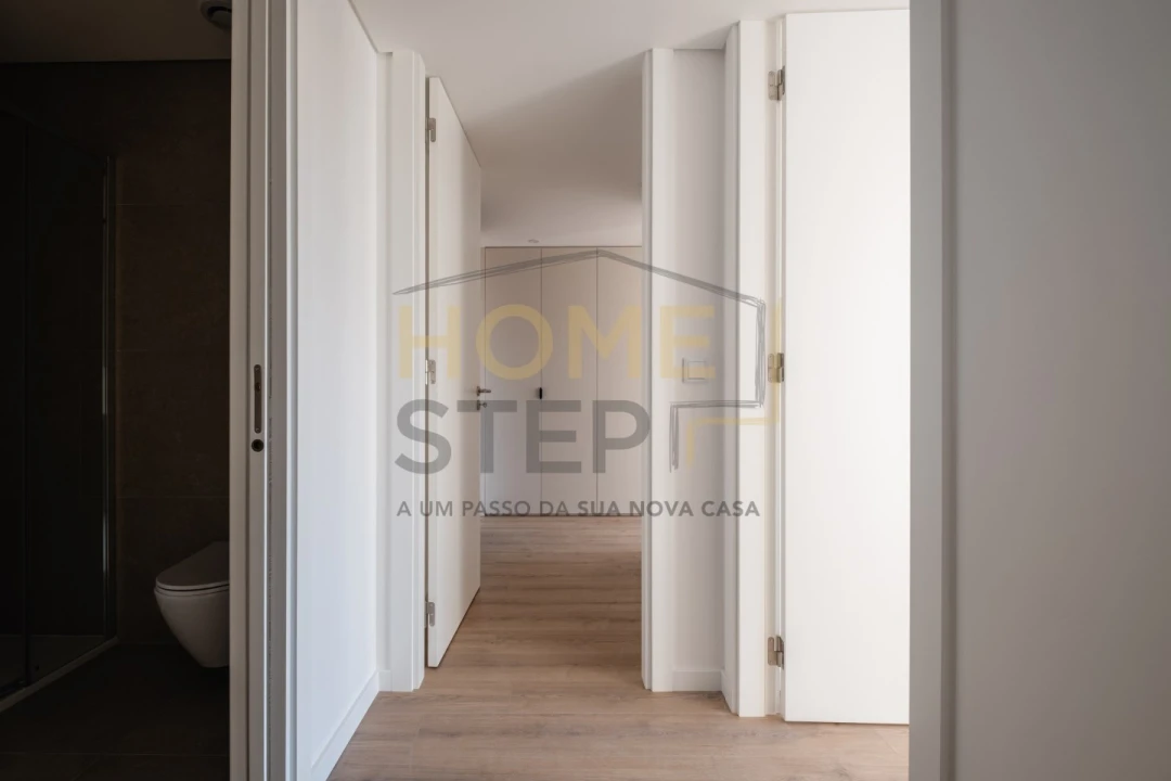 Apartamento T2 para Venda em Mafamude e Vilar do Paraíso Foto 27