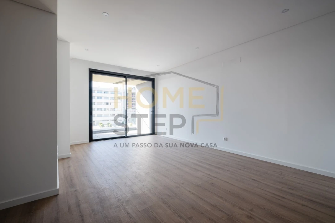Apartamento T2 para Venda em Mafamude e Vilar do Paraíso Foto 31