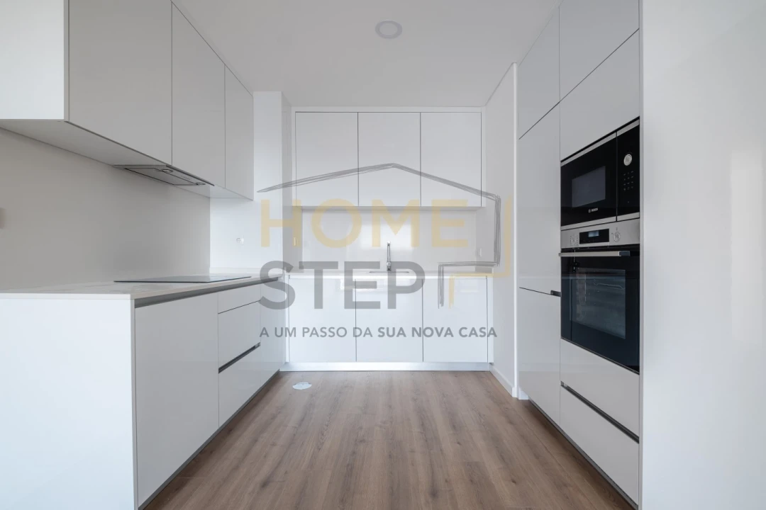 Apartamento T2 para Venda em Mafamude e Vilar do Paraíso Foto 2