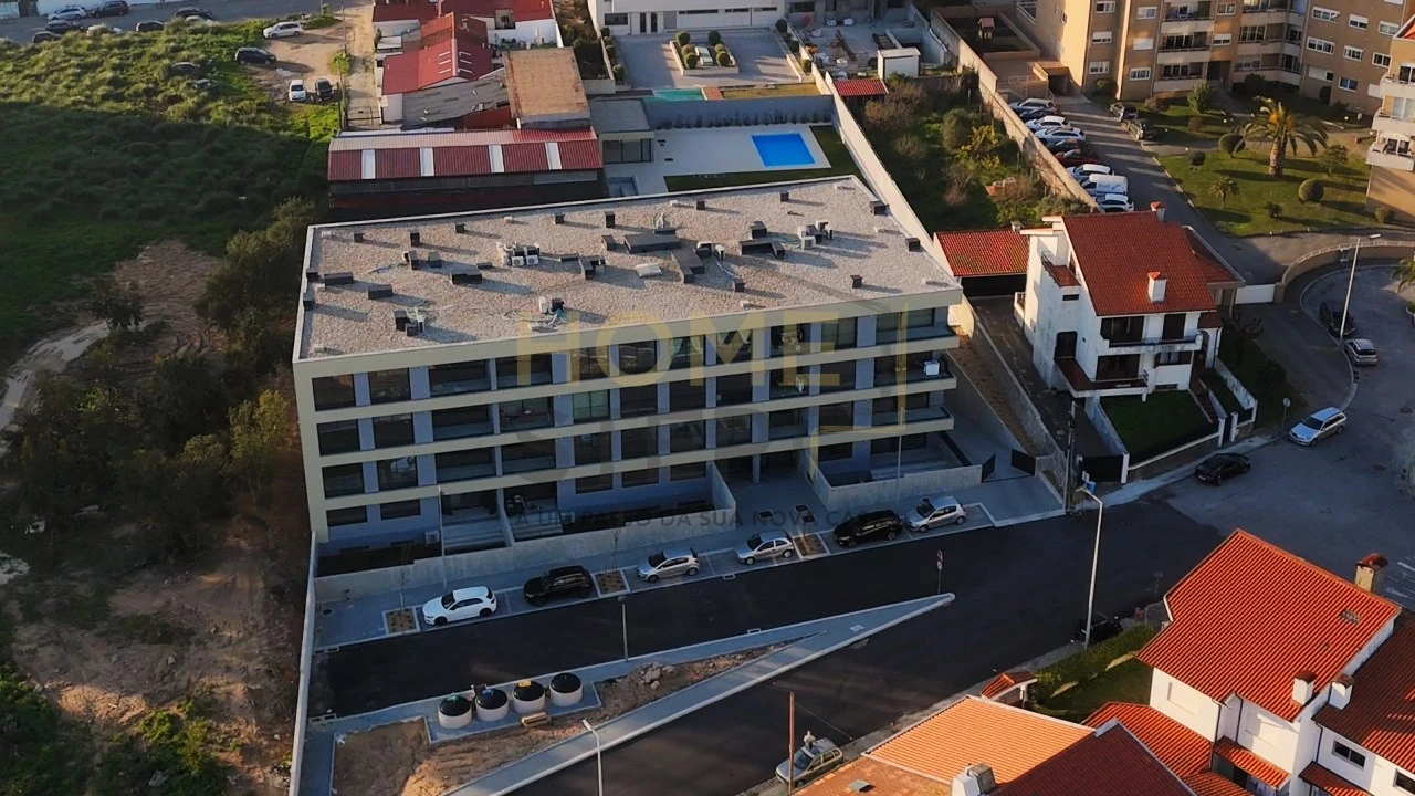 Apartamento T2 para Venda em Mafamude e Vilar do Paraíso Foto 36