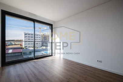 Apartamento T2 para Venda em Mafamude e Vilar do Paraíso