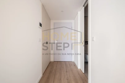 Apartamento T2 para Venda em Mafamude e Vilar do Paraíso