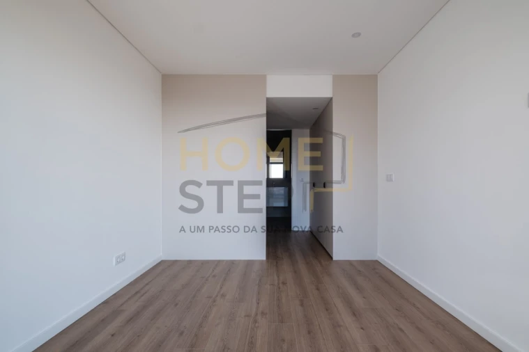 Apartamento T2 para Venda em Mafamude e Vilar do Paraíso Foto 10
