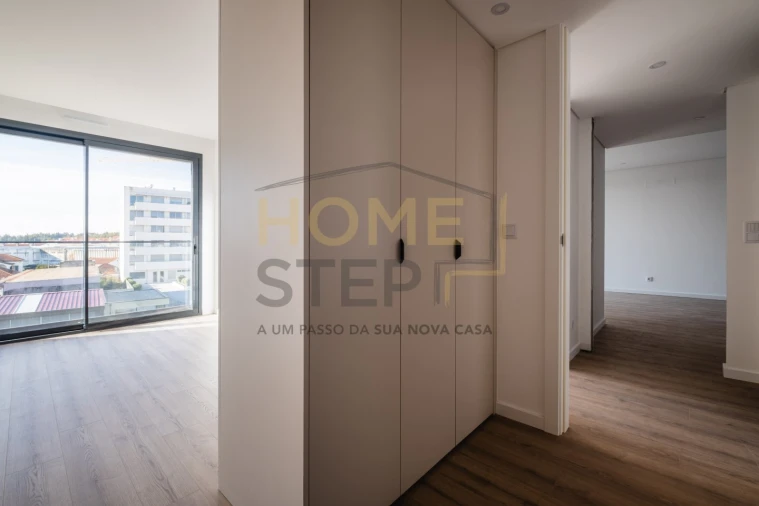Apartamento T2 para Venda em Mafamude e Vilar do Paraíso Foto 16