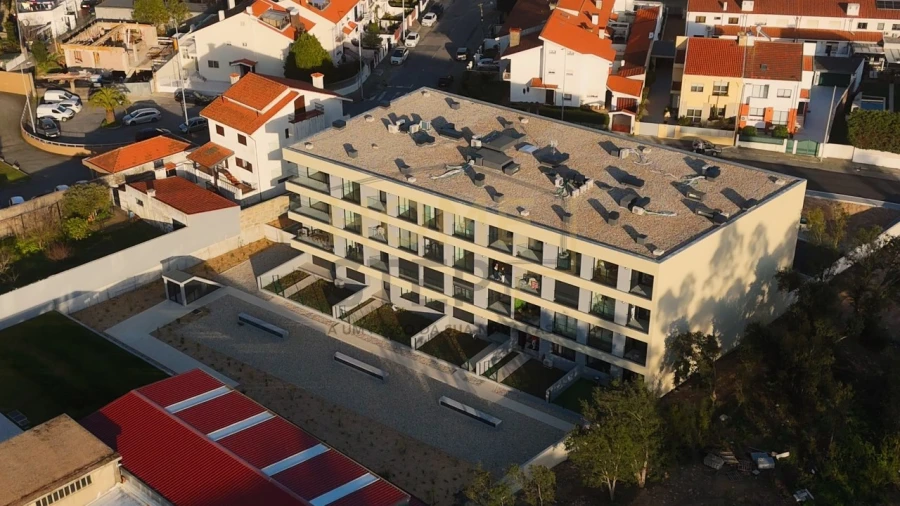 Apartamento T2 para Venda em Mafamude e Vilar do Paraíso Foto 35